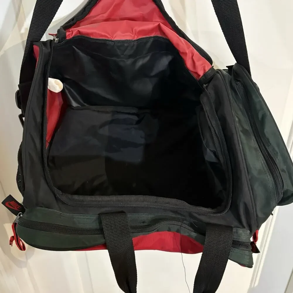 Nike Air Jordan Duffle Bag Gym Weekender 90’s Embroidered Gray Tag Basketball